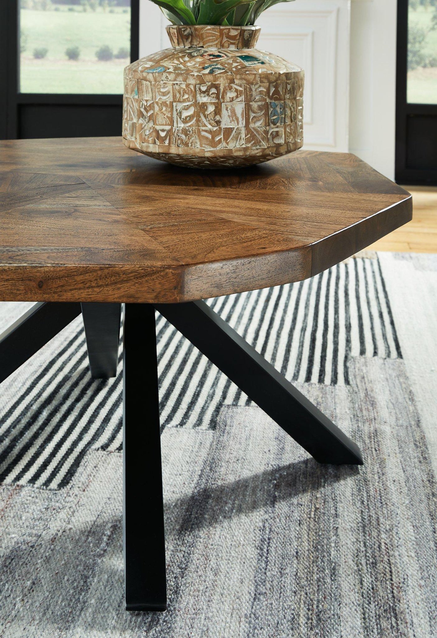 Haileeton Brown/Black Coffee Table