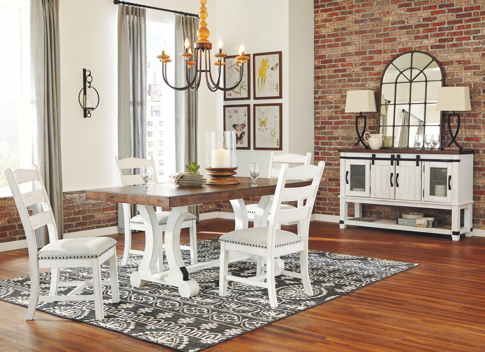 Valebeck - Rectangular Dining Room Table