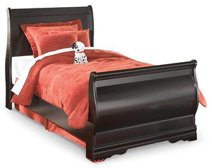 Huey Vineyard Black Full Sleigh Bed with Dresser and Mirror - Furnish 4 Less 98 (NY)*