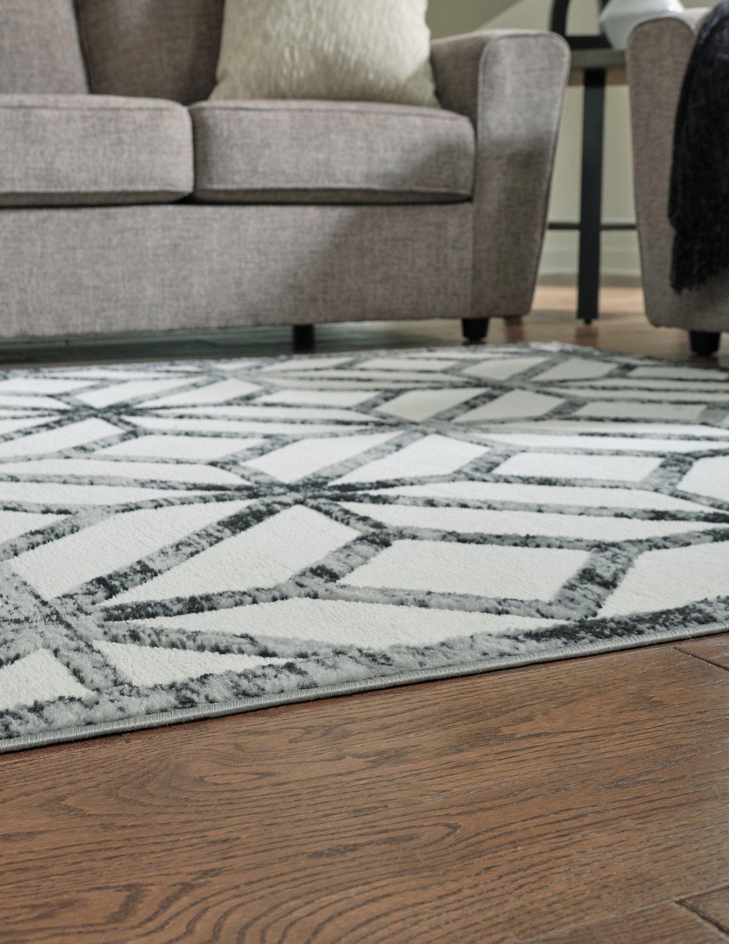 Reidland Black/Cream/Gray 5'3" x 7'3" Rug