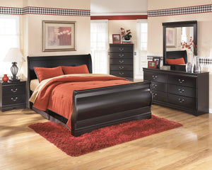 Huey Vineyard Black Queen Sleigh Bed with Dresser, Mirror, Chest and Nightstand - Furnish 4 Less 98 (NY)*