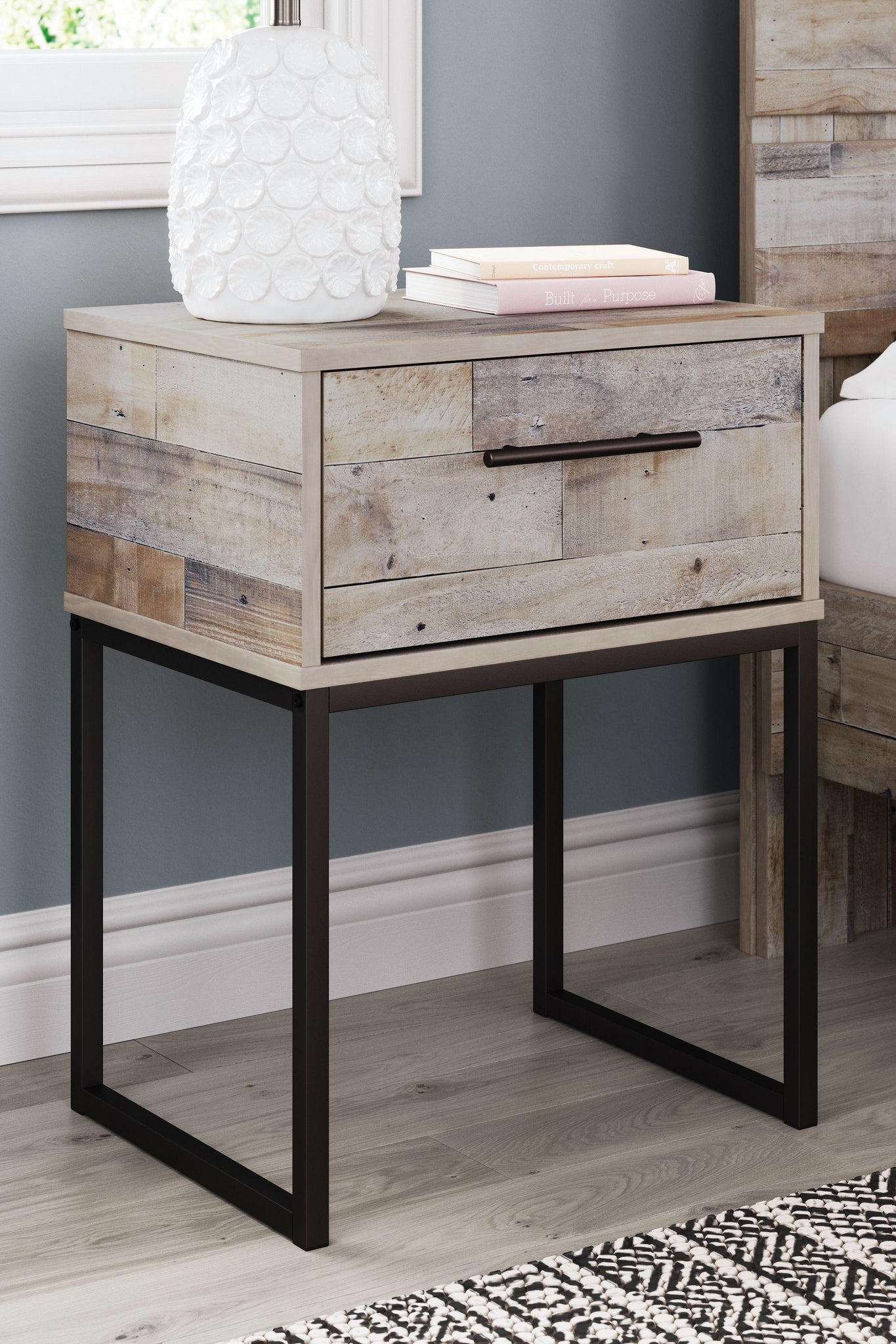 Neilsville - One Drawer Night Stand - Furnish 4 Less 98 (NY)*