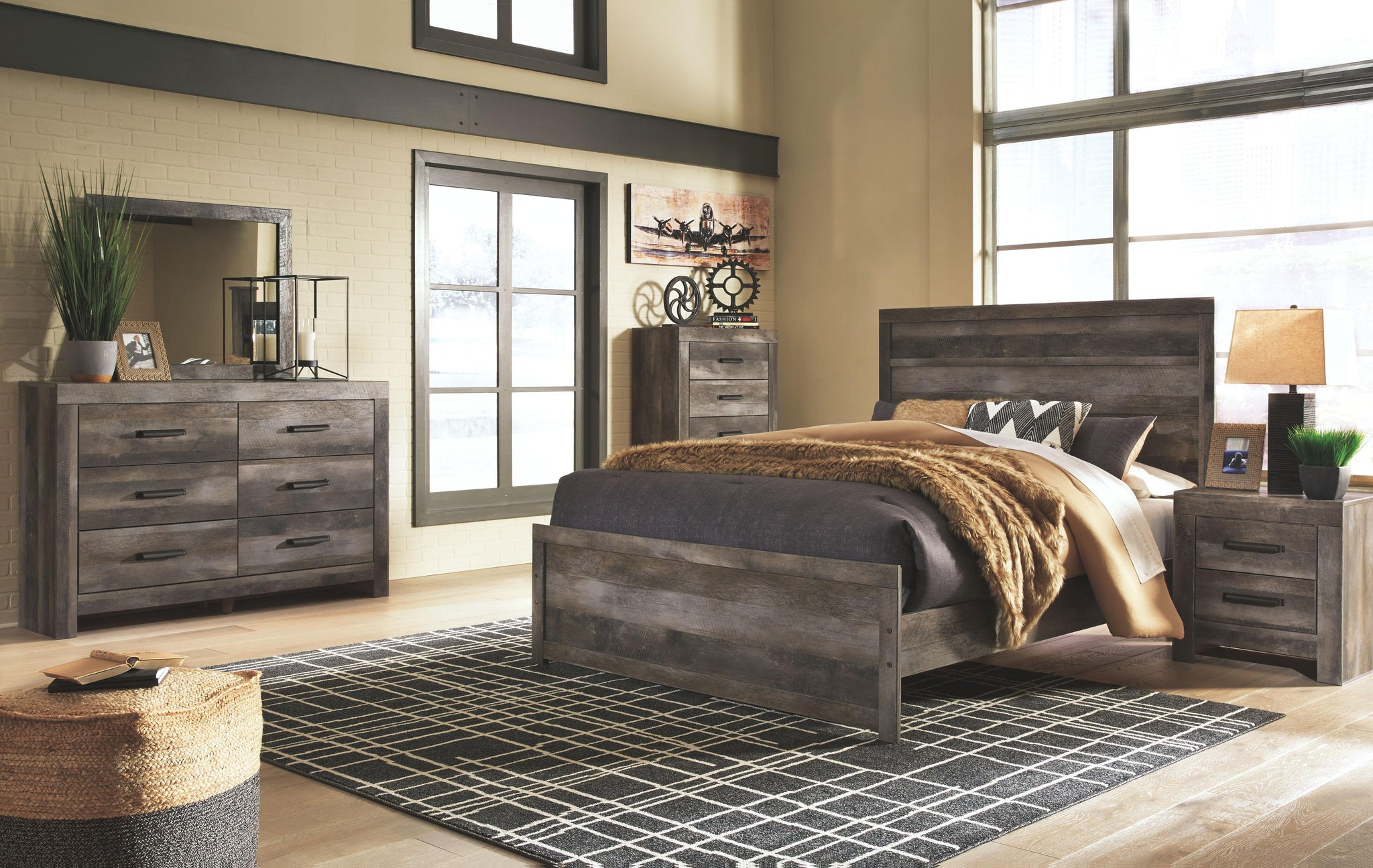 Wynnlow - Bed - Furnish 4 Less 98 (NY)*