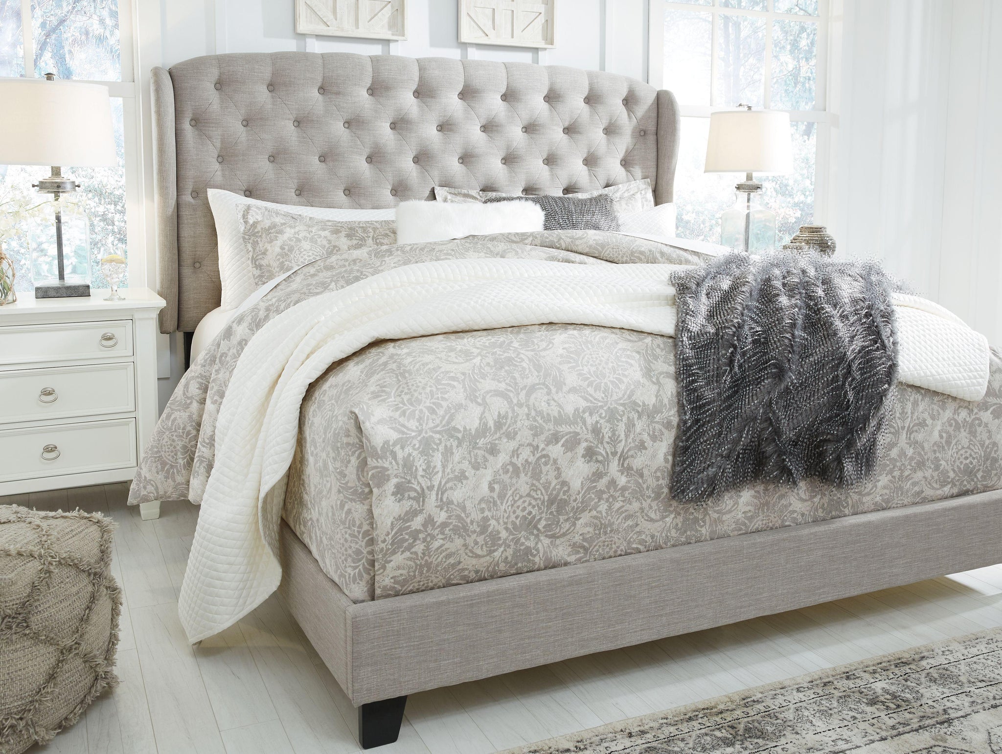 Jerary - Upholstered Bed - Furnish 4 Less 98 (NY)*