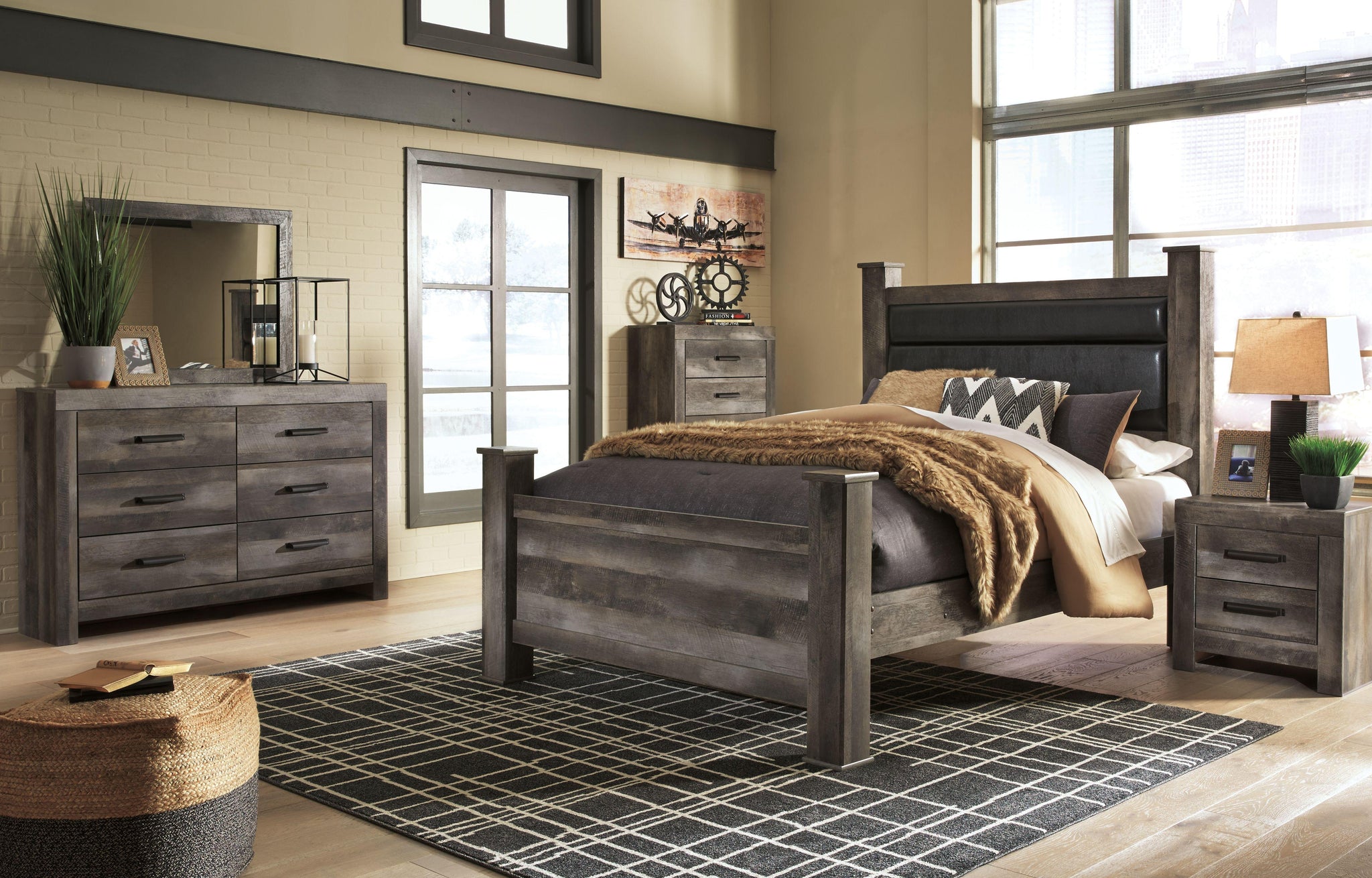 Wynnlow - Bed - Furnish 4 Less 98 (NY)*