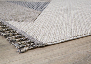 Toksook Multi 5'3" x 7'11" Rug