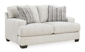 Brebryan Loveseat