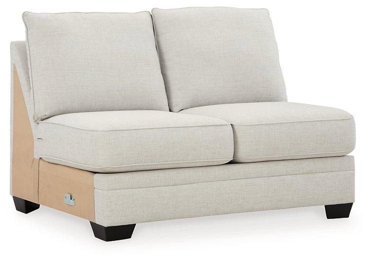 Huntsworth Sectional with Chaise