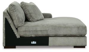 Lindyn Super Chaise