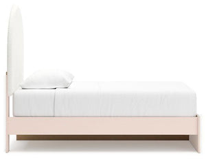 Wistenpine Upholstered Bed with Storage