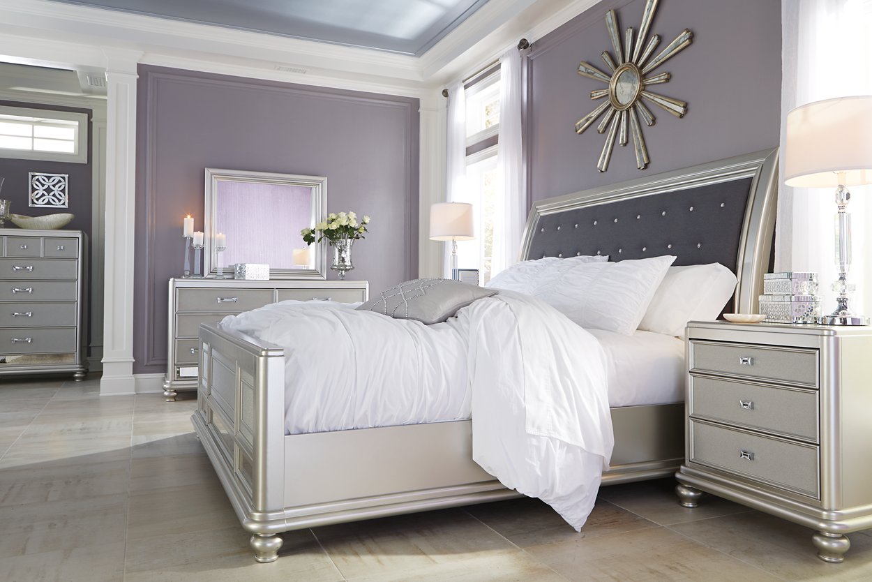 Coralayne Bed - Furnish 4 Less 98 (NY)*