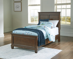 Danabrin Bedroom Set