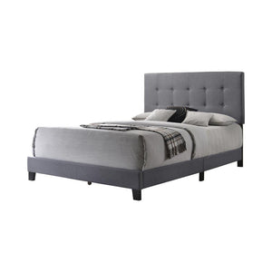 G305747 Queen Bed - Furnish 4 Less 98 (NY)*