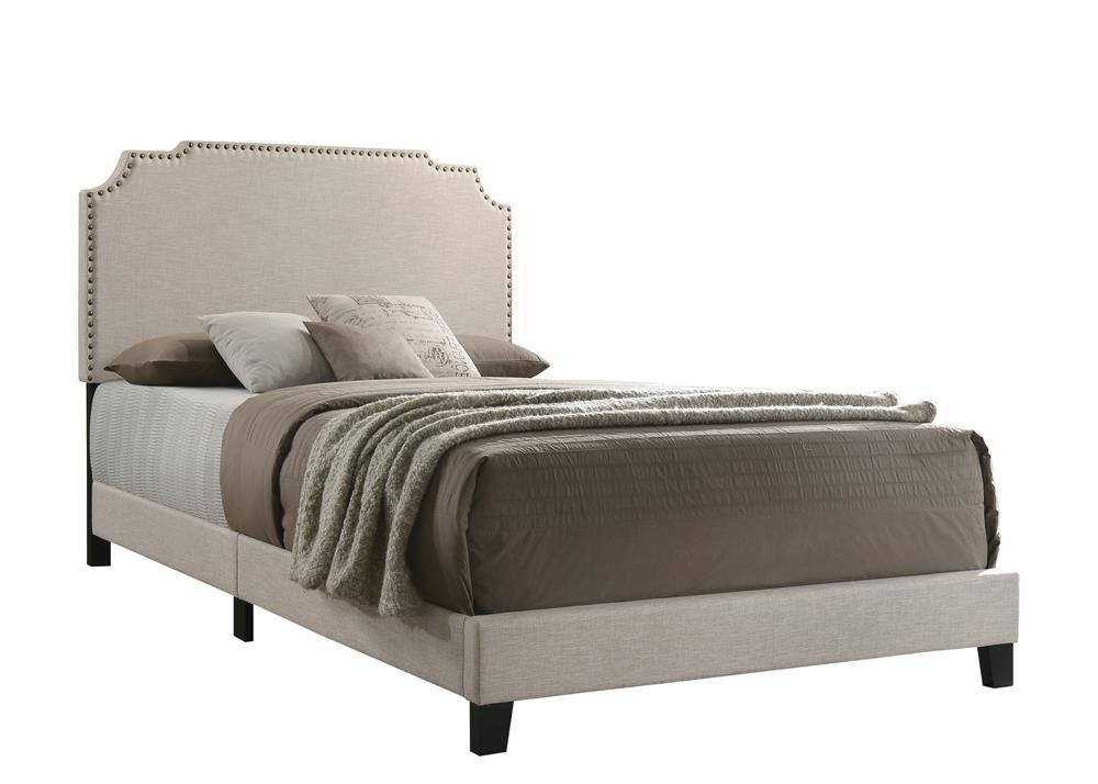 G310061 Queen Bed - Furnish 4 Less 98 (NY)*