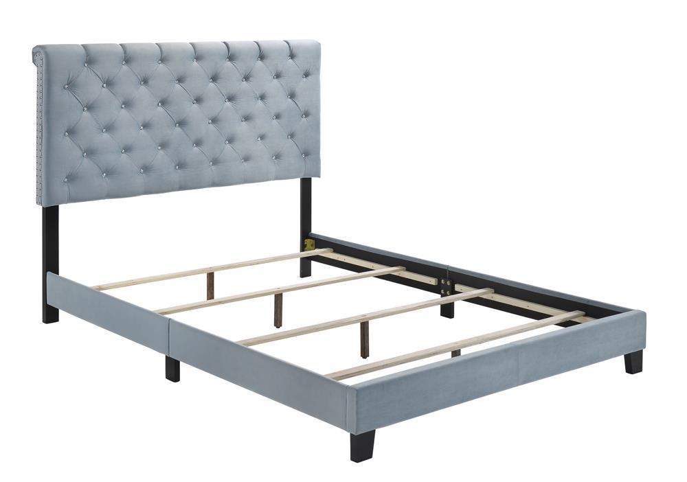 G310041 Queen Bed - Furnish 4 Less 98 (NY)*