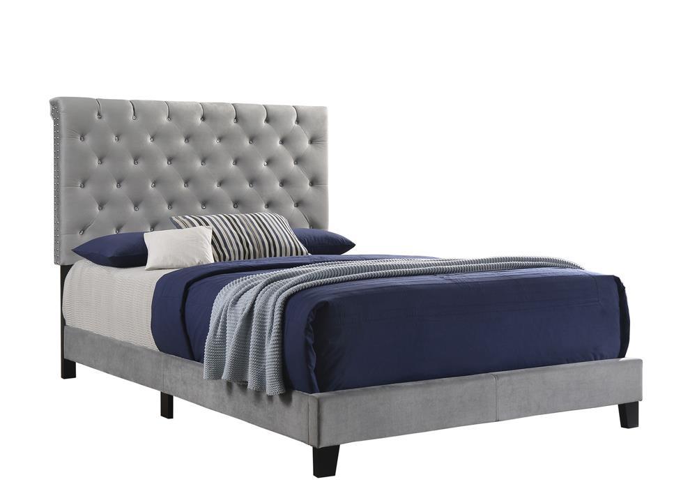G310042 Queen Bed - Furnish 4 Less 98 (NY)*
