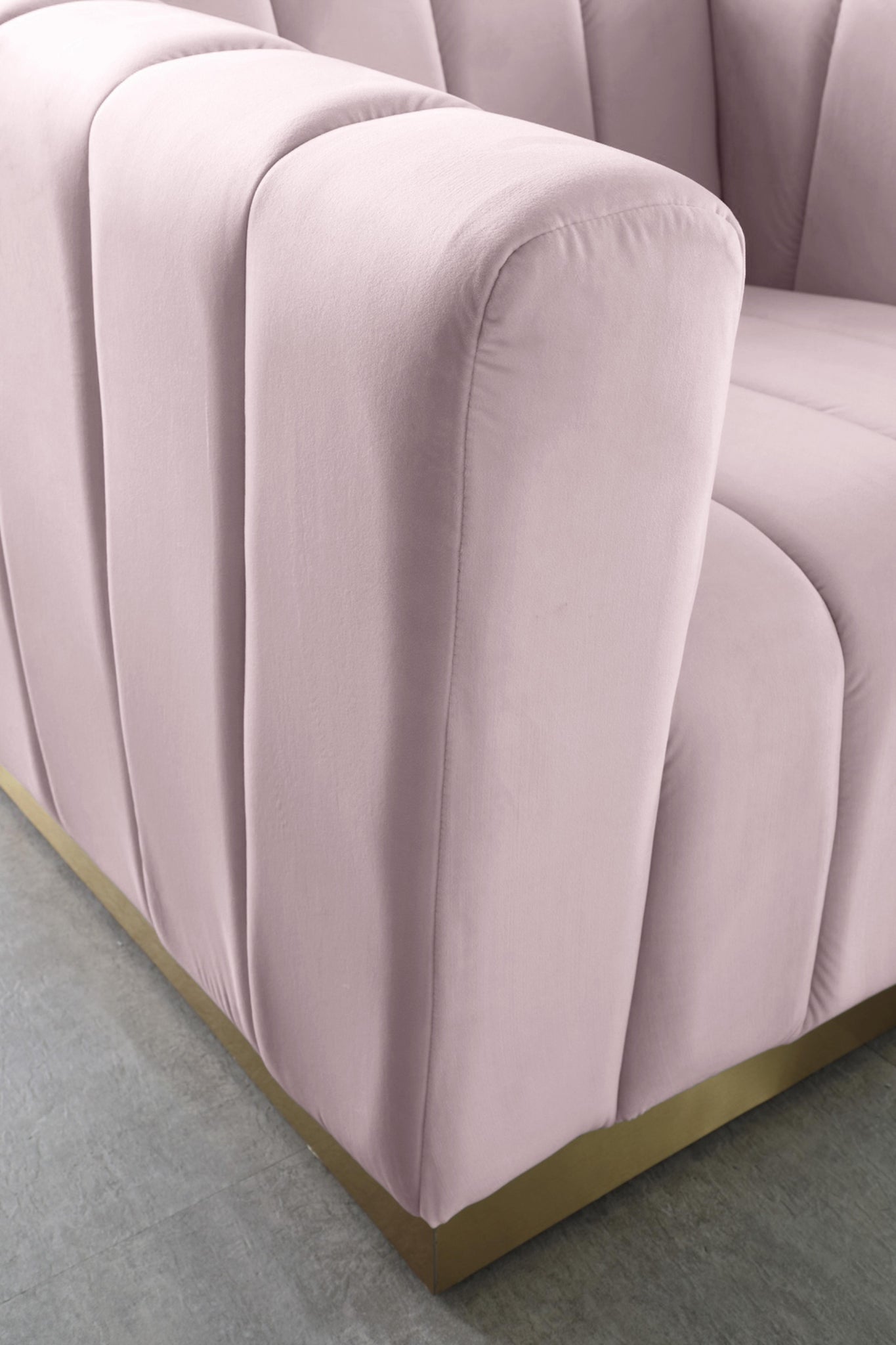 Marlon Pink Velvet Loveseat - Furnish 4 Less 98 (NY)*