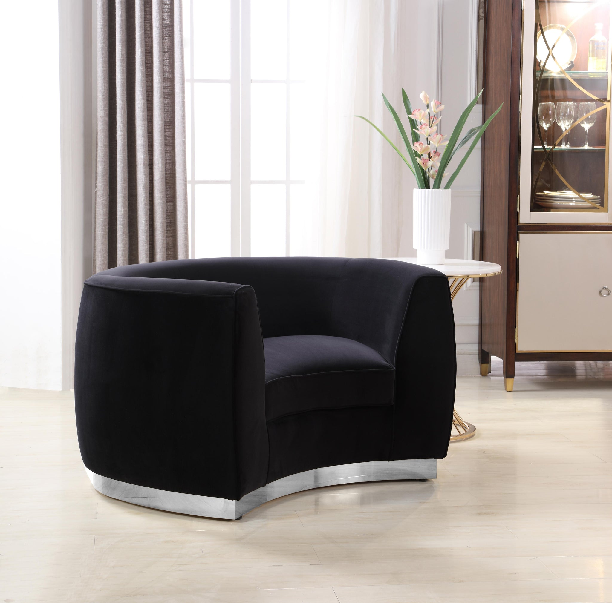 Julian Black Velvet Chair - Furnish 4 Less 98 (NY)*