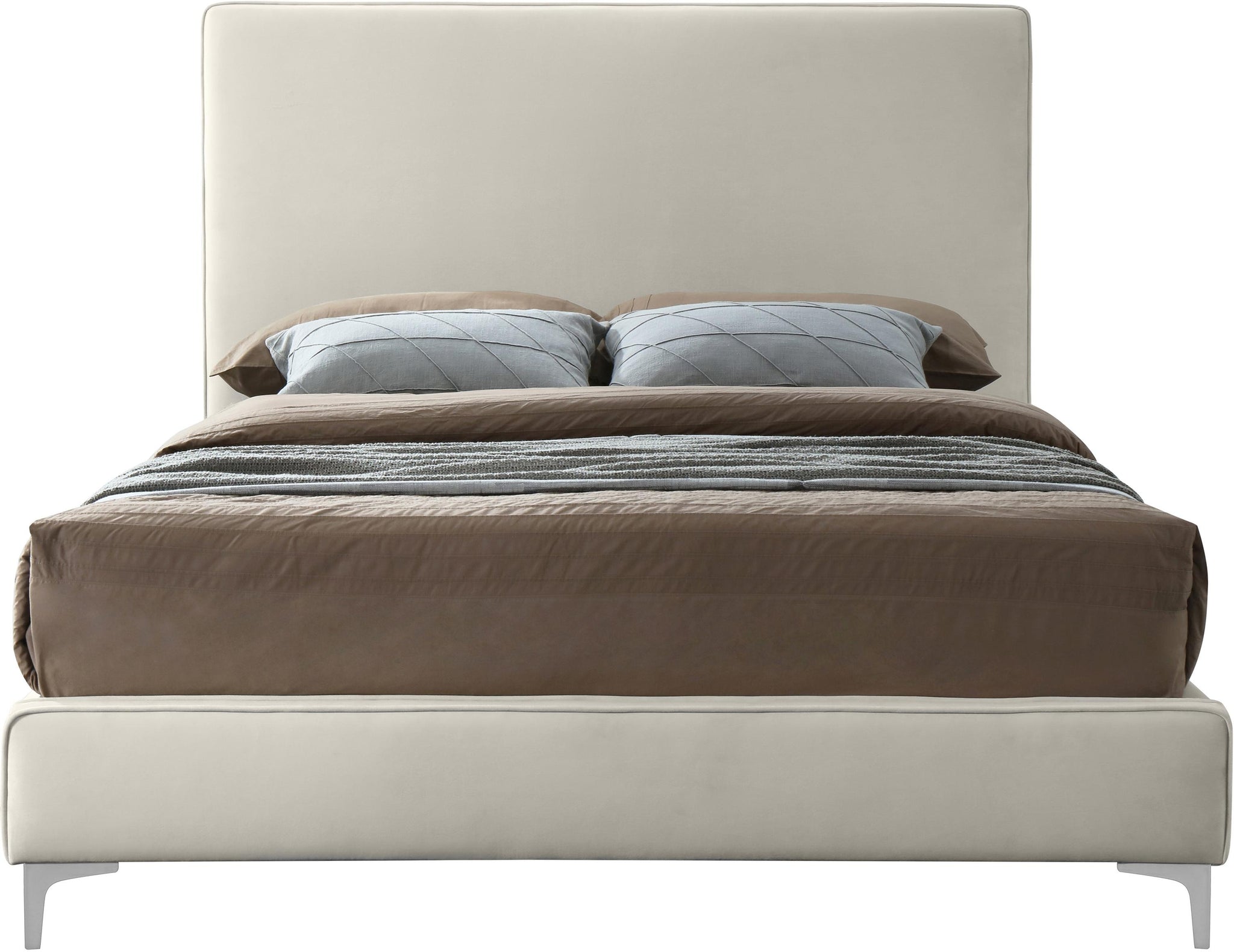 Geri Cream Velvet Queen Bed - Furnish 4 Less 98 (NY)*