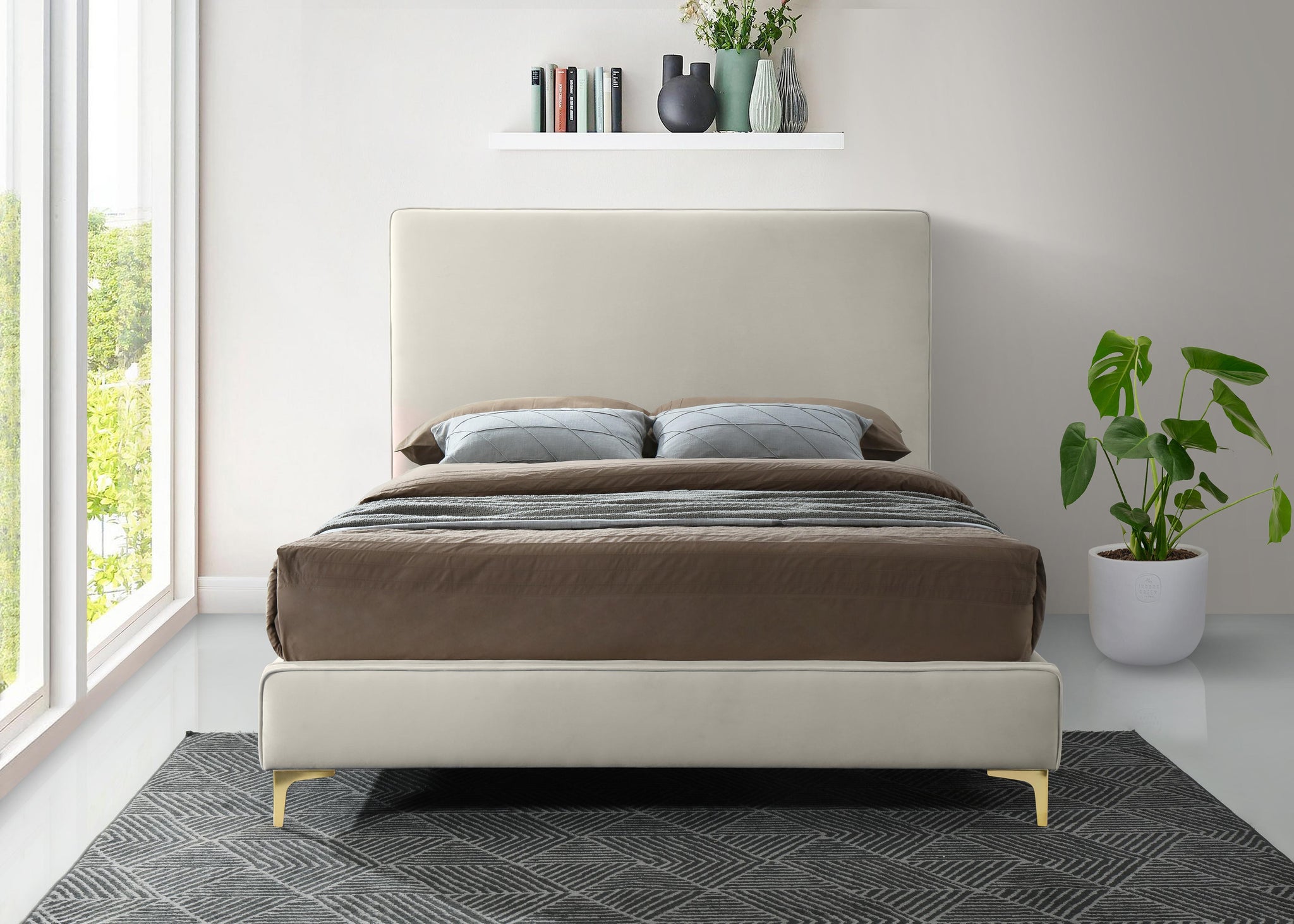 Geri Cream Velvet Queen Bed - Furnish 4 Less 98 (NY)*