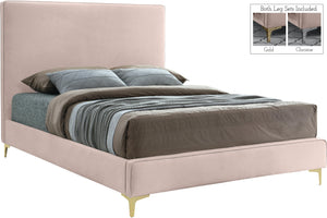 Geri Pink Velvet Full Bed image