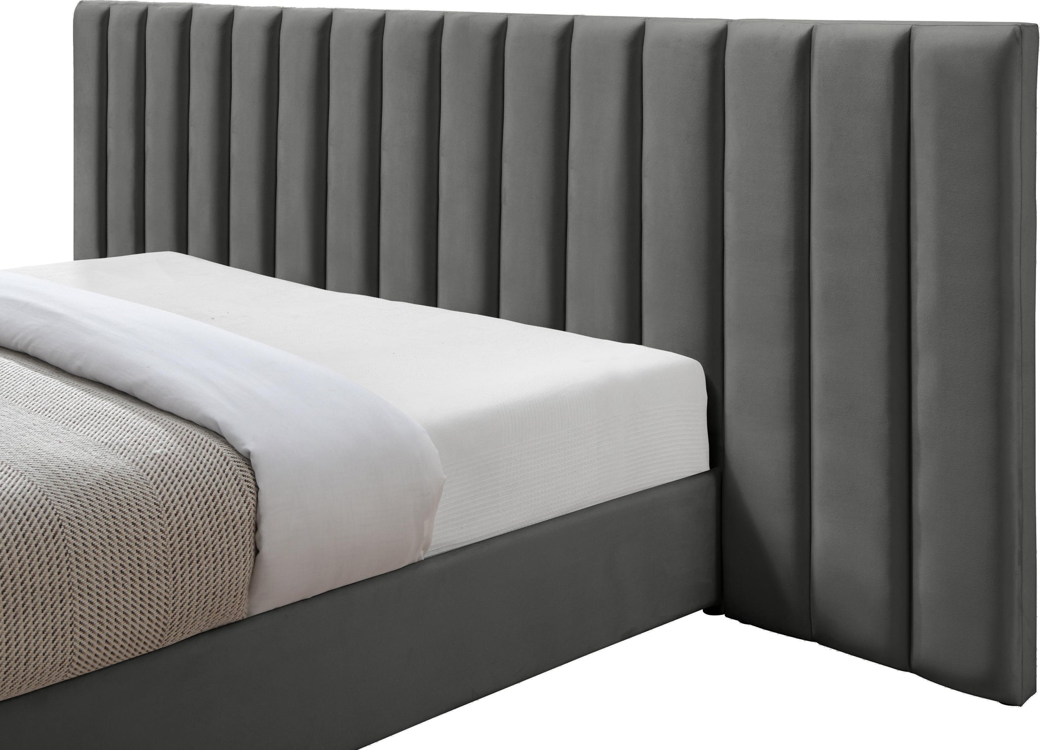 Pablo Grey Velvet Queen Bed - Furnish 4 Less 98 (NY)*