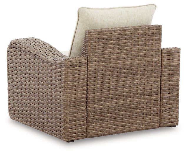 Sandy Bloom 4-Piece Outdoor Upholstery Package