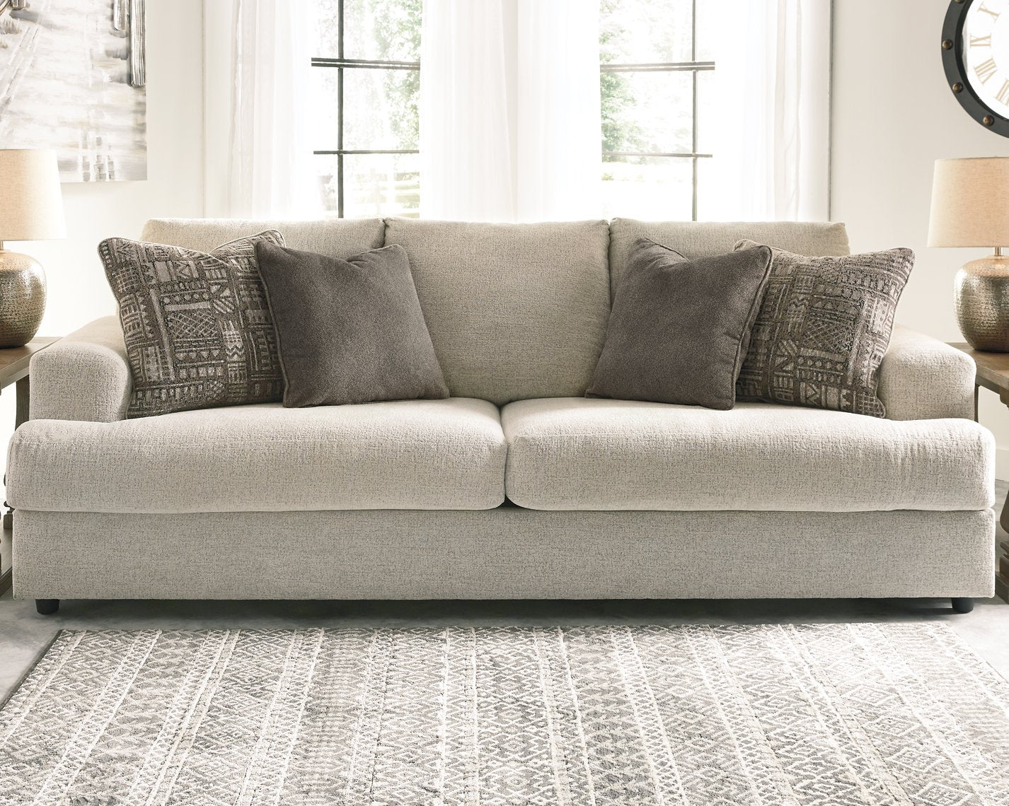 Soletren Sofa image